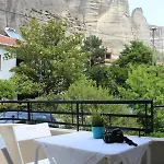 Villa Grandmas Mansion 3bd Meteora - Rocks View *